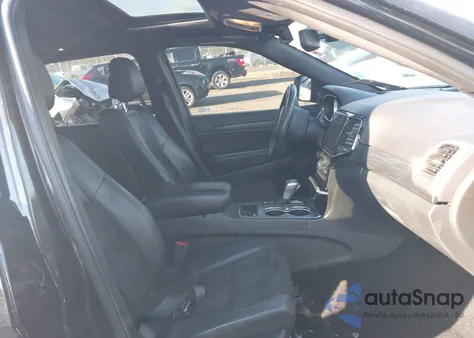 2020 Jeep Grand Cherokee Laredo E 4X2 from USA, damaged, VIN 1C4RJEAG1LC160808